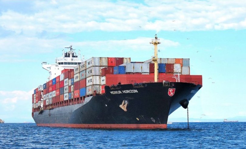 Container shipping vs RoRo: which is the better option?