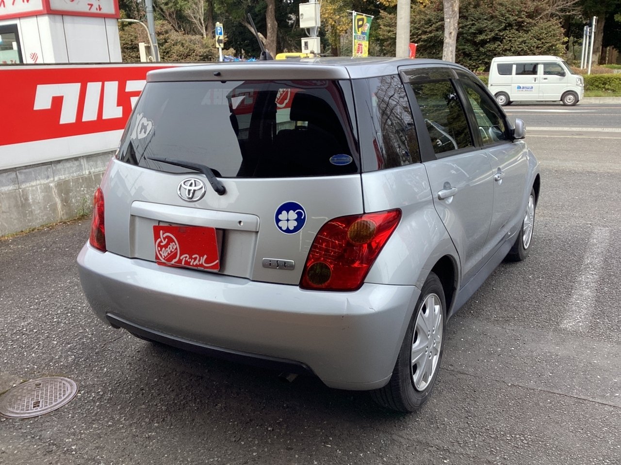 TOYOTA IST