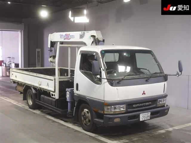 MITSUBISHI CANTER